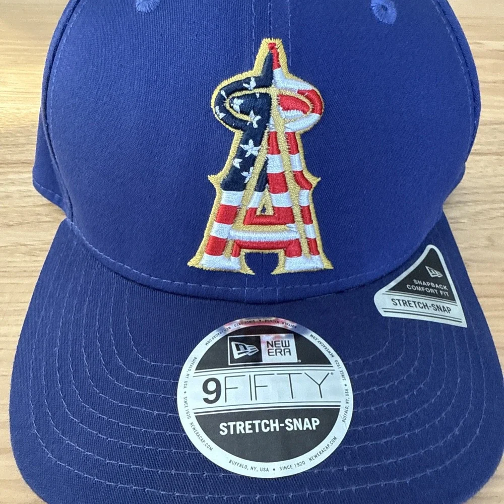 New Era Los Angeles Angels 4th of July Flag Logo 59FIFTY Hat Snap Back